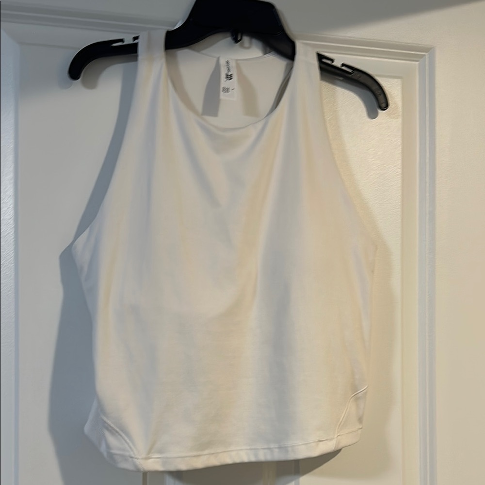 ❌❌❌all in motion Fitted Crop Sleeveless Tank Top L
